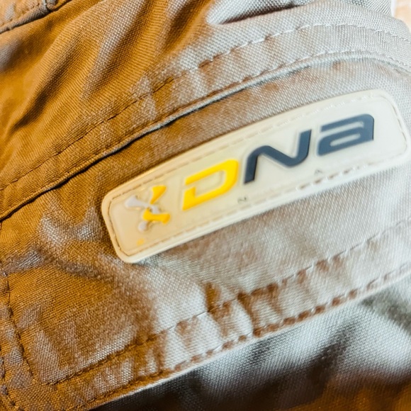 Women’s snowboarding pants size 8 - Picture 5 of 7